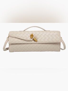 NWT White woven clutch crossbody brand new never used